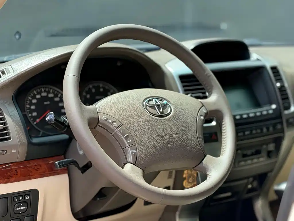 Toyota Prado — миниатюра 4