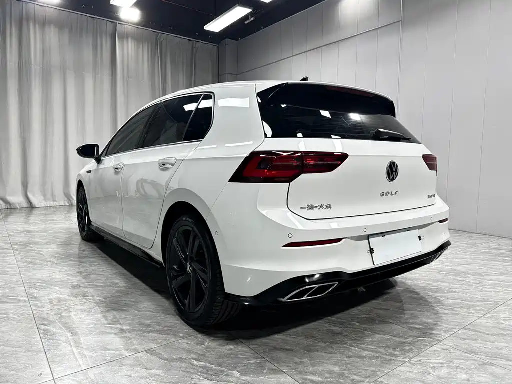 Volkswagen Golf — миниатюра 6