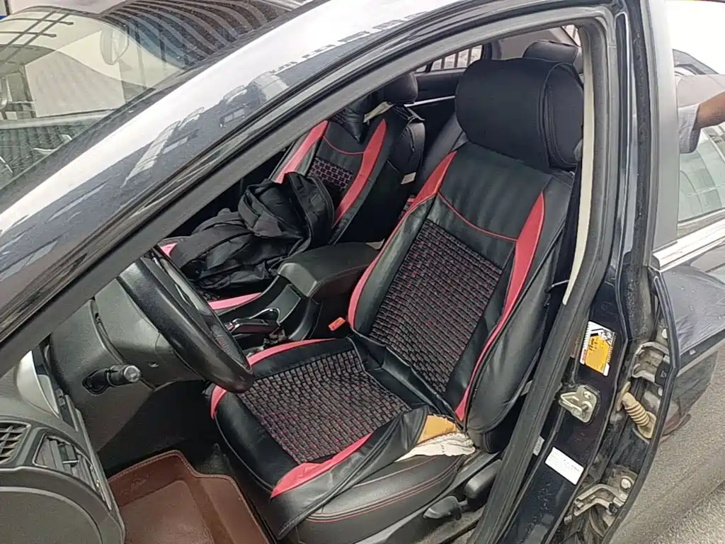 Geely Emgrand — миниатюра 20