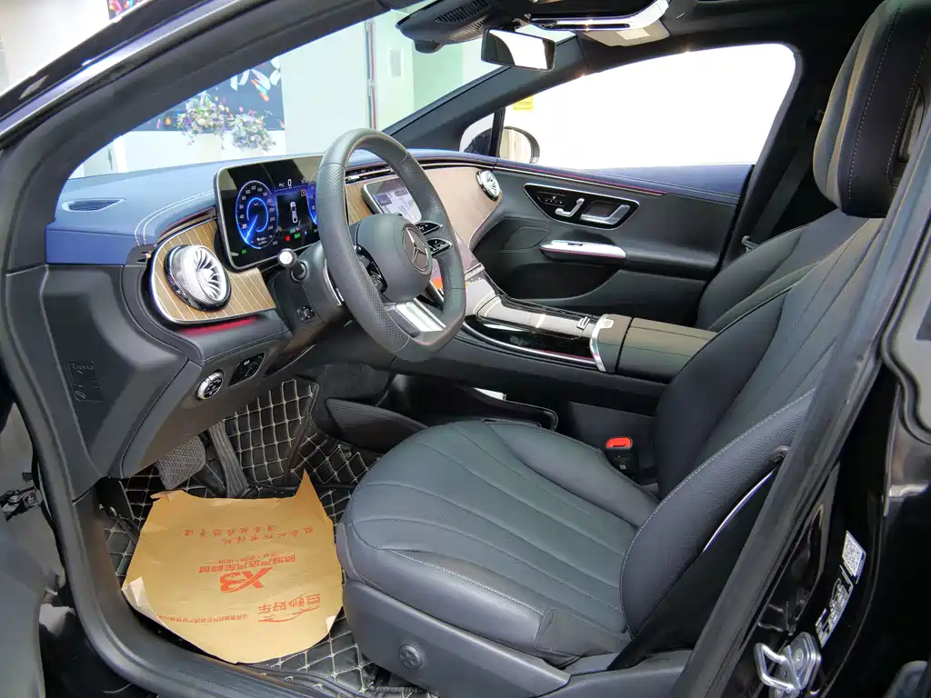 Mercedes-Benz EQE — миниатюра 8