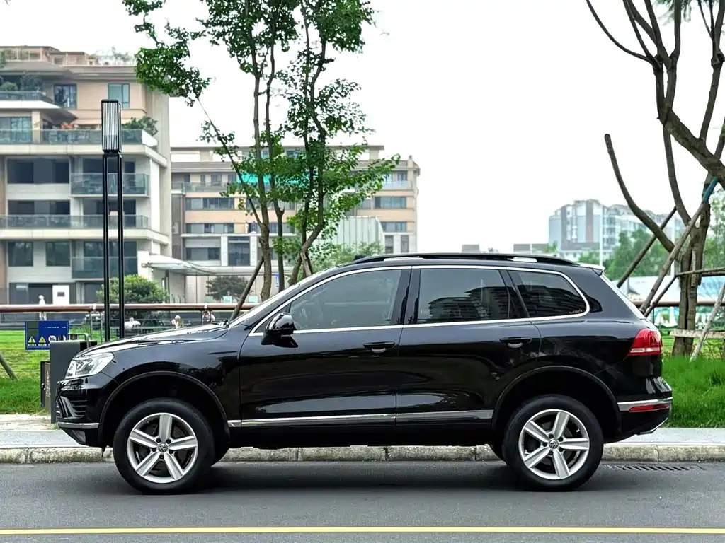 Volkswagen Touareg — миниатюра 8