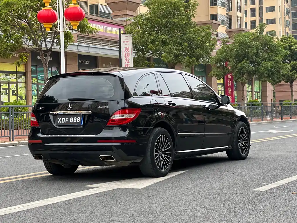 MERCEDES-BENZ R CLASS