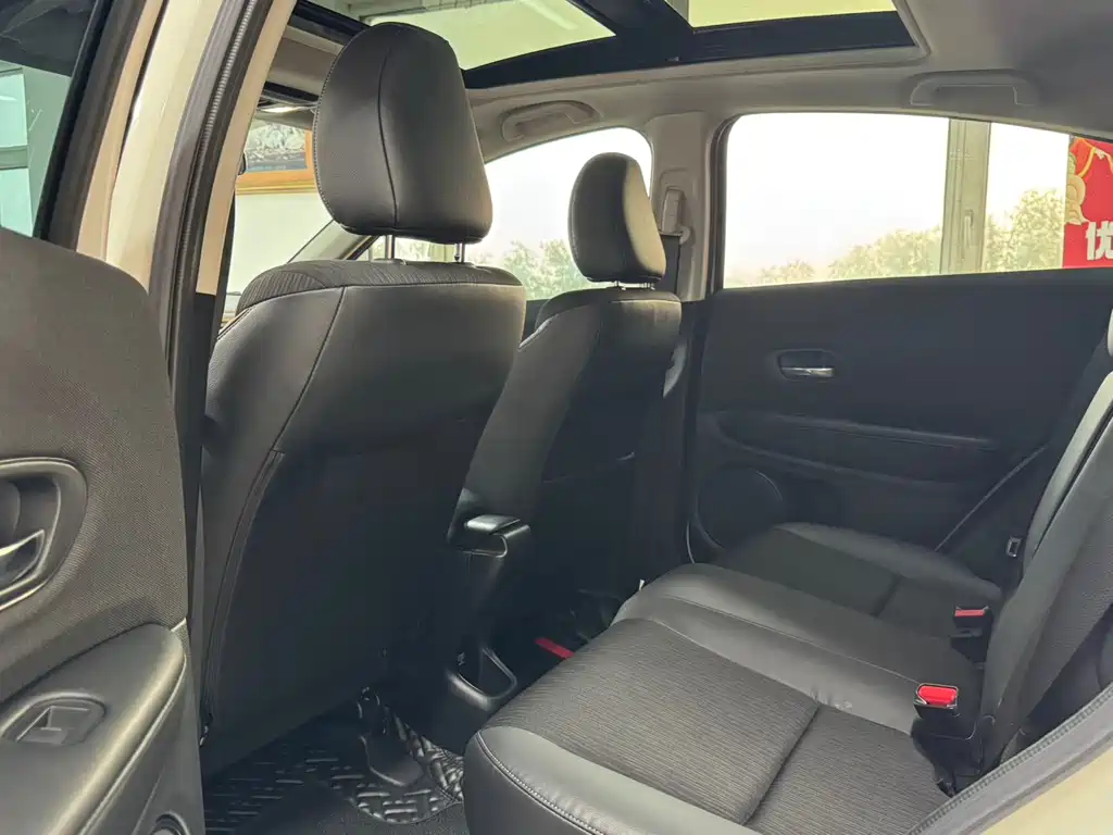 Honda Vezel — миниатюра 12