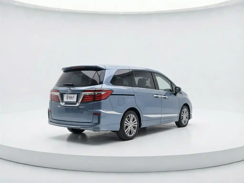 Honda Elysion 2016 2.4L
