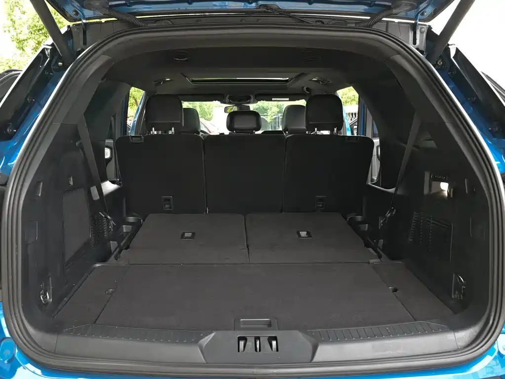 Ford Explorer — миниатюра 20