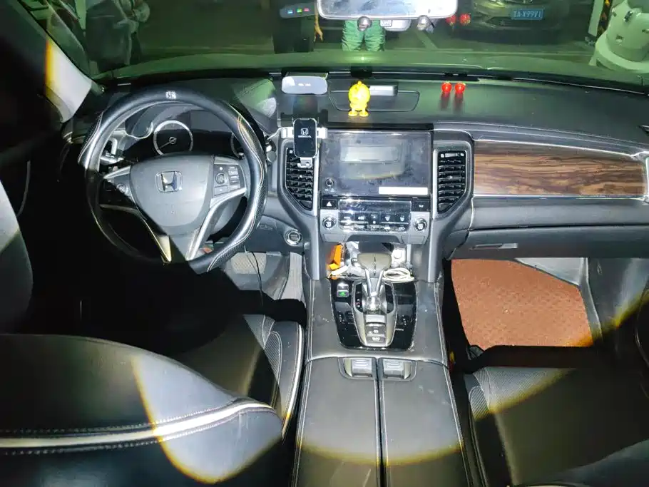 Honda UR-V — миниатюра 12