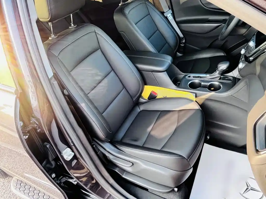 Chevrolet Equinox — миниатюра 9