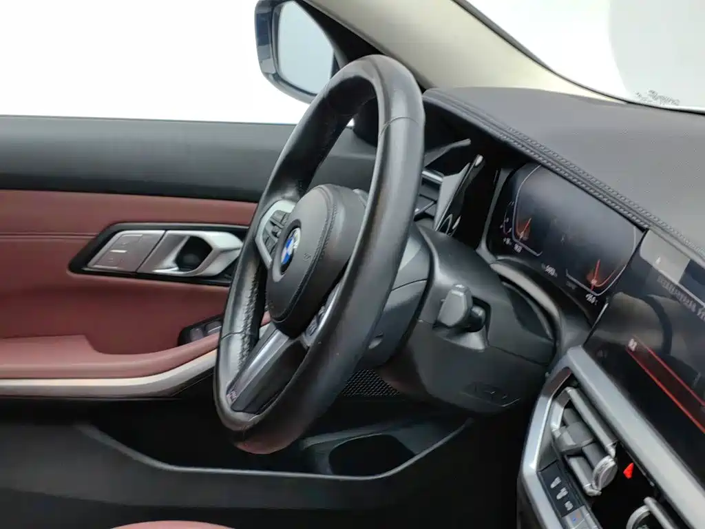 BMW 3 Series — миниатюра 22