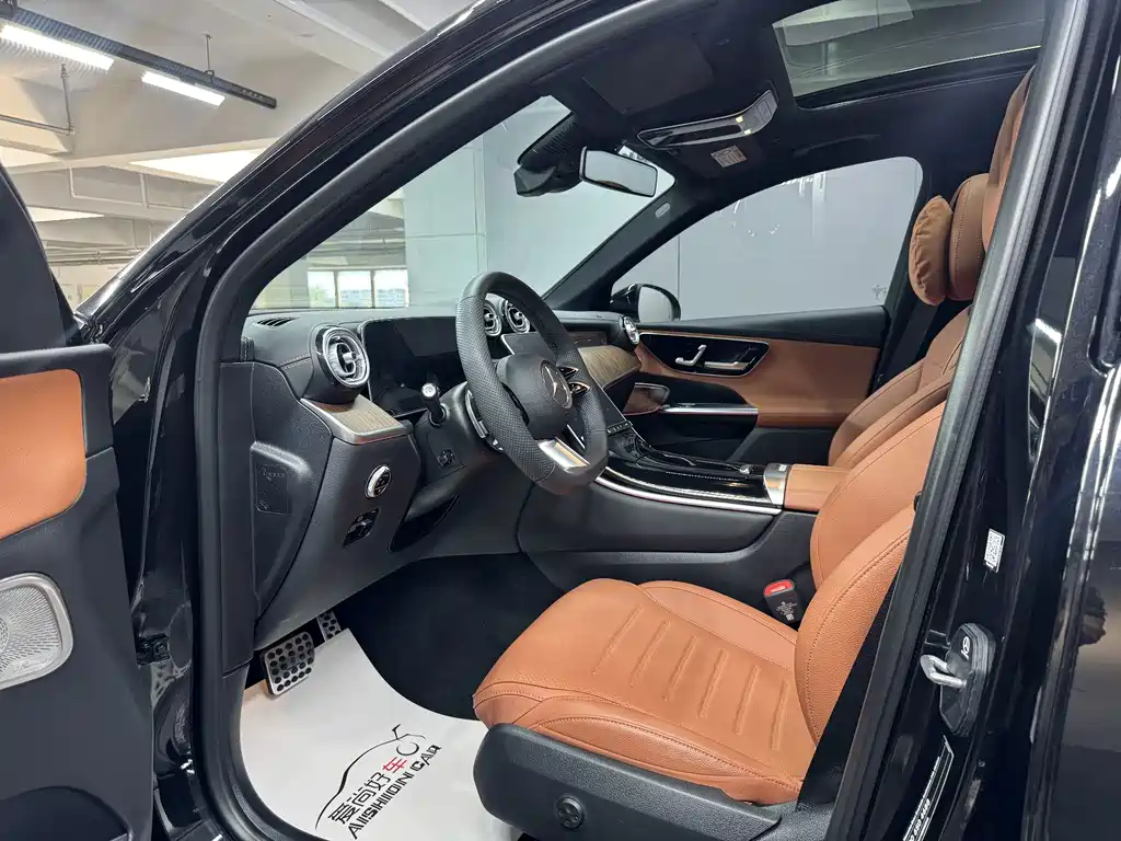 Mercedes-Benz GLC — миниатюра 8