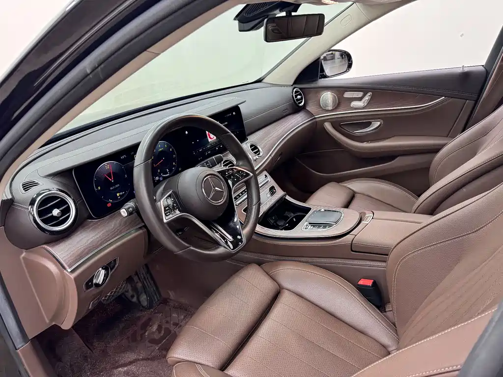 Mercedes-Benz E-Class E 2022 E 300 L Luxury