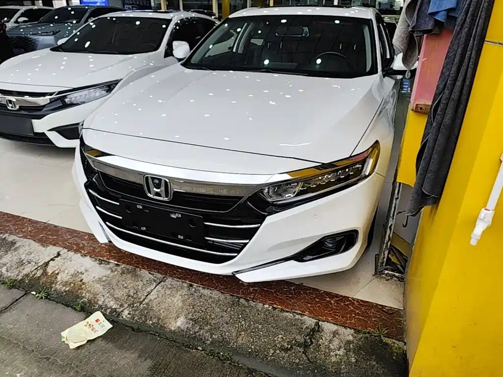 Honda Accord — миниатюра 2