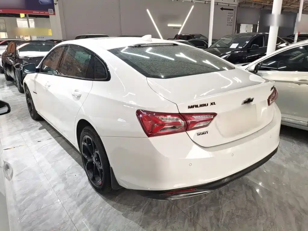 Chevrolet Malibu XL — миниатюра 5