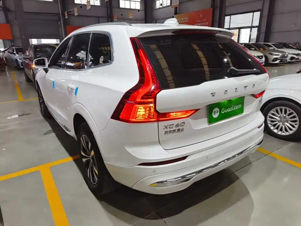 Volvo XC60 — миниатюра 5