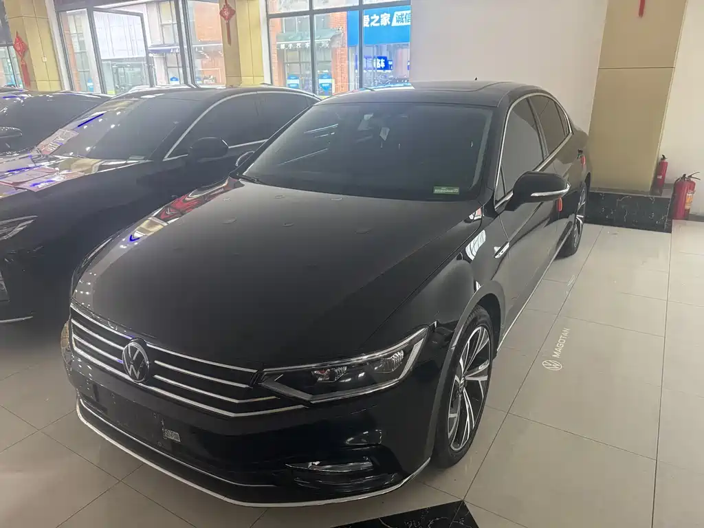 Volkswagen Magotan 2022