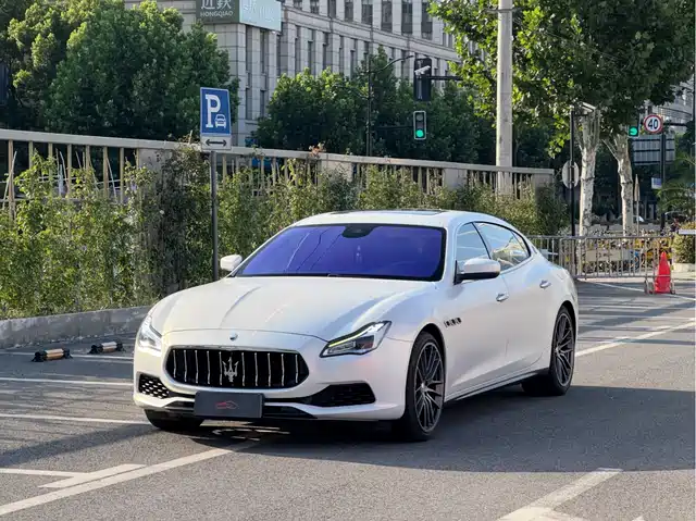 2017 Maserati Quattroporte