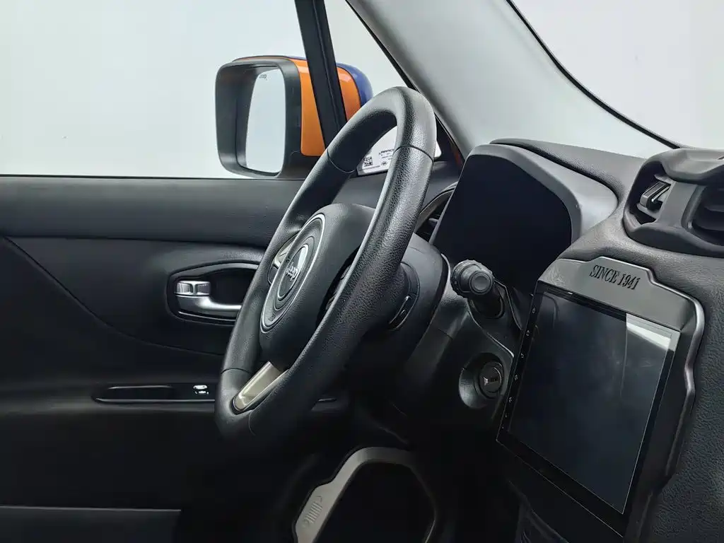 Jeep Renegade — миниатюра 22