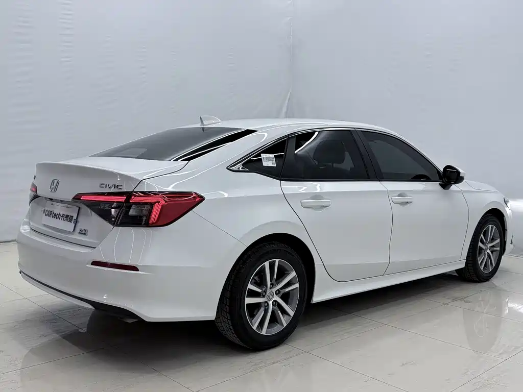 Honda Civic — миниатюра 12