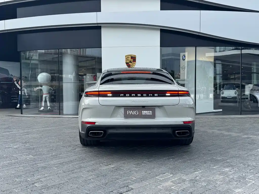 Porsche Panamera — миниатюра 7