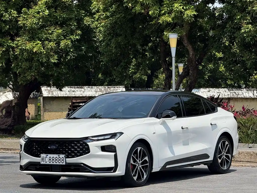 Ford Mondeo 2023