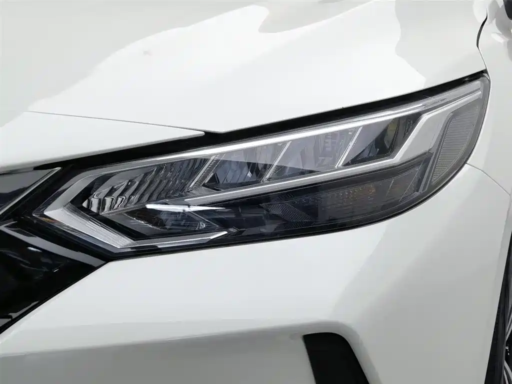 Nissan Sylphy 2021 1.6L XL CVT Enjoy