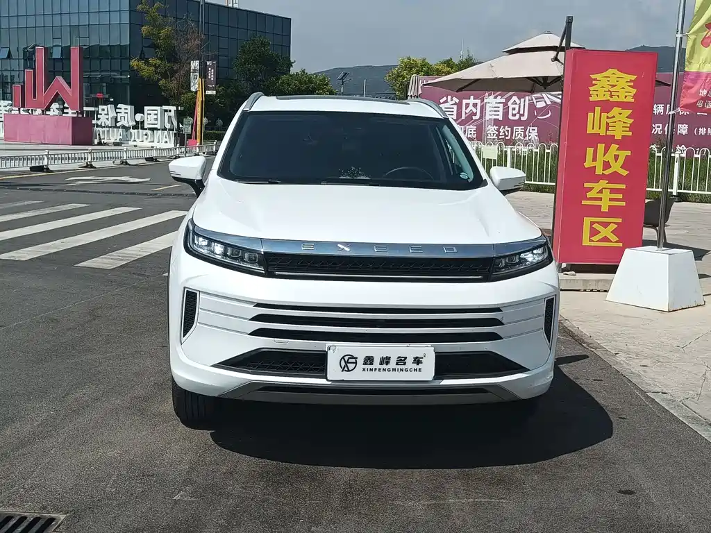 Exeed Zhaofeng — миниатюра 2