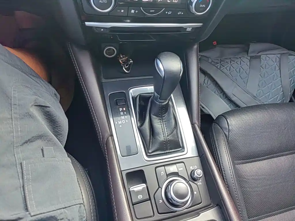 Mazda Atenza — миниатюра 14