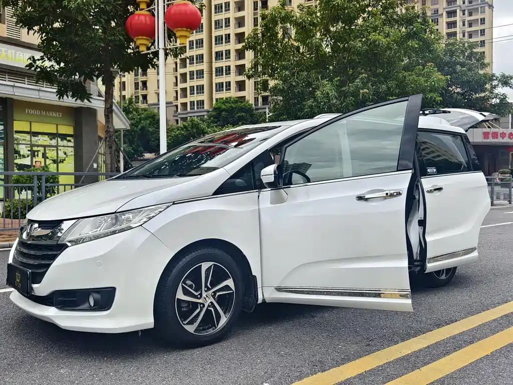 Honda Odyssey — миниатюра 15