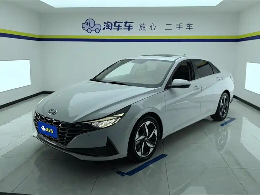 Hyundai Elantra 2021
