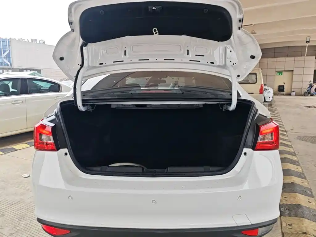 Chery Arrizo 5 — миниатюра 19