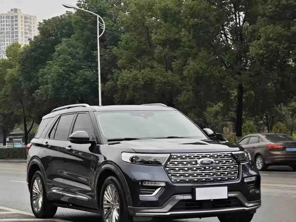 Ford Explorer — миниатюра 3