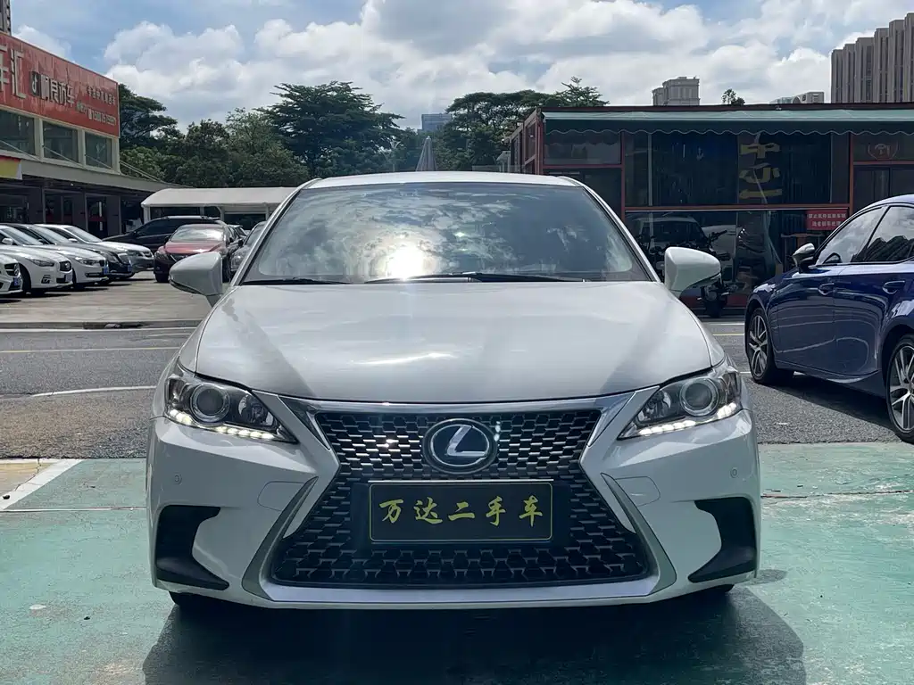 Lexus CT CT200h Elite Edition Single Color China V, фото 3