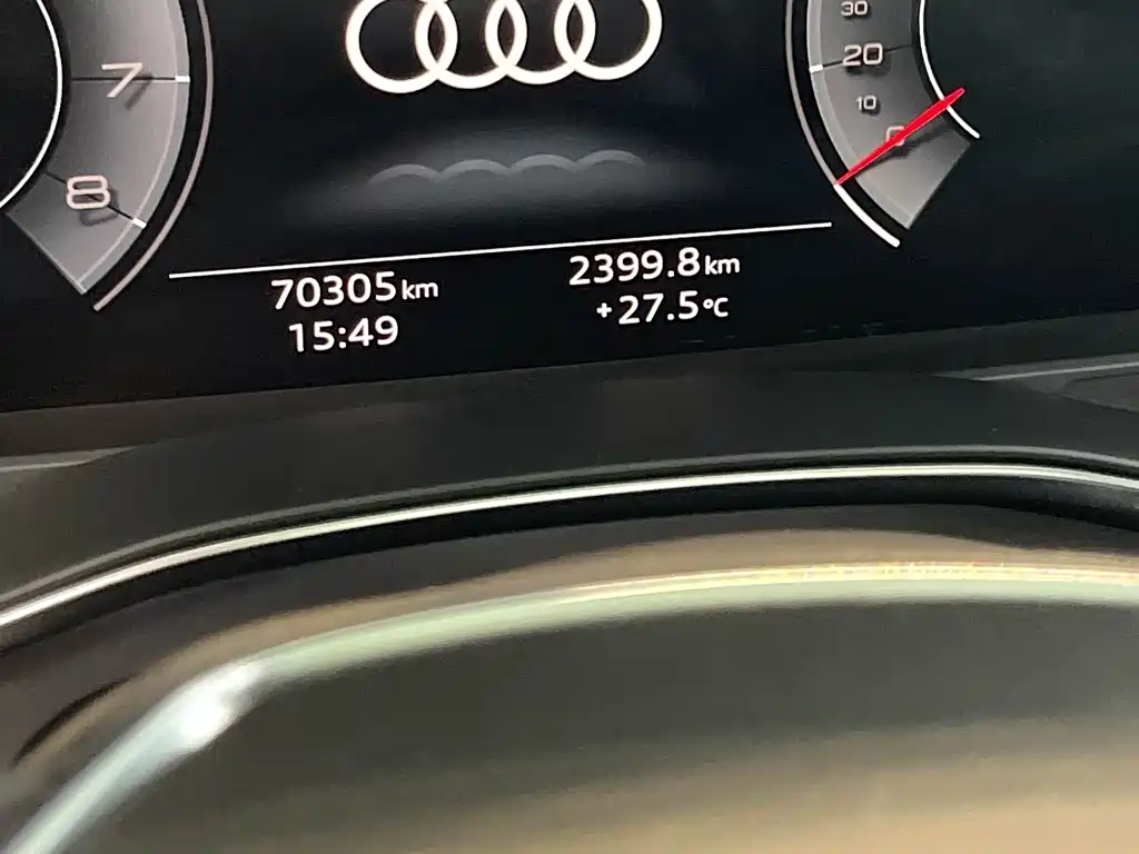 Audi A6L — миниатюра 10