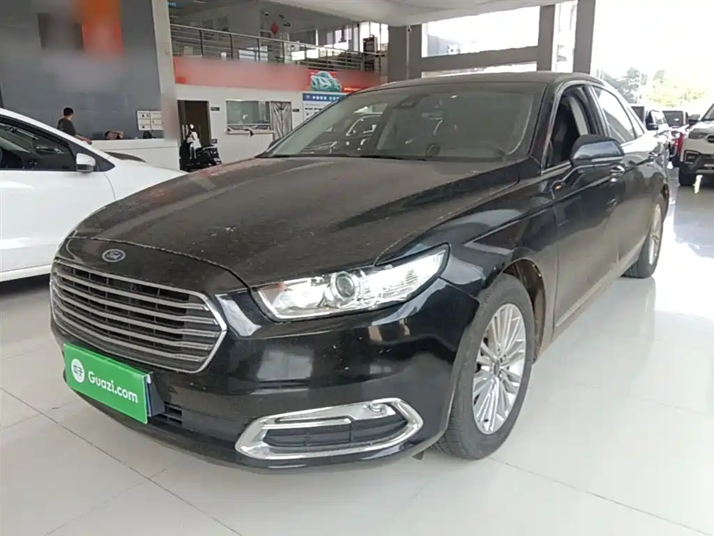 Ford Taurus