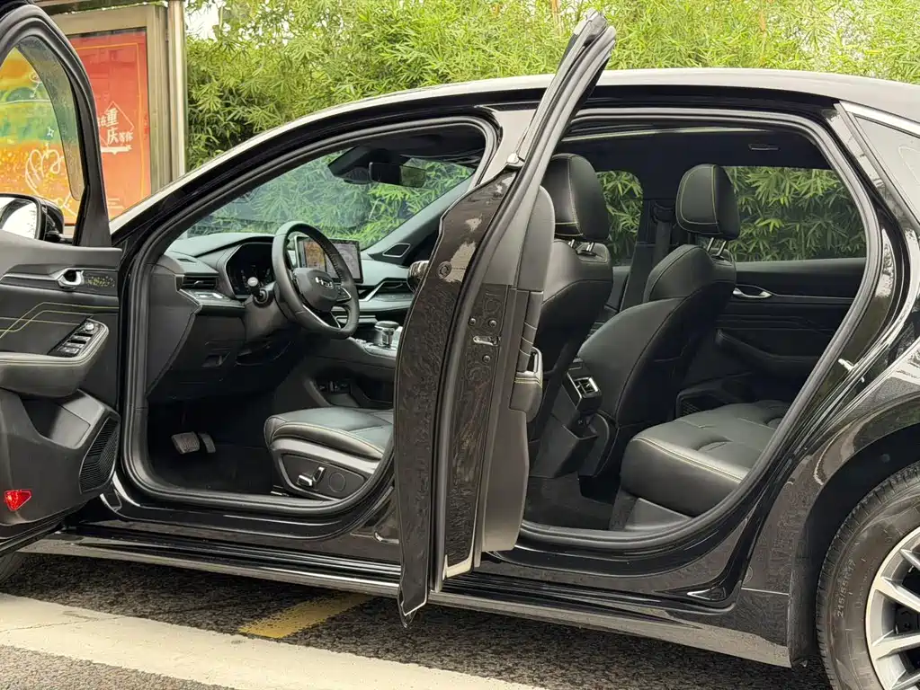 Geely Xingrui — миниатюра 10