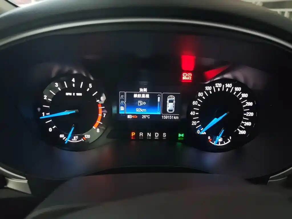 Ford Mondeo — миниатюра 12
