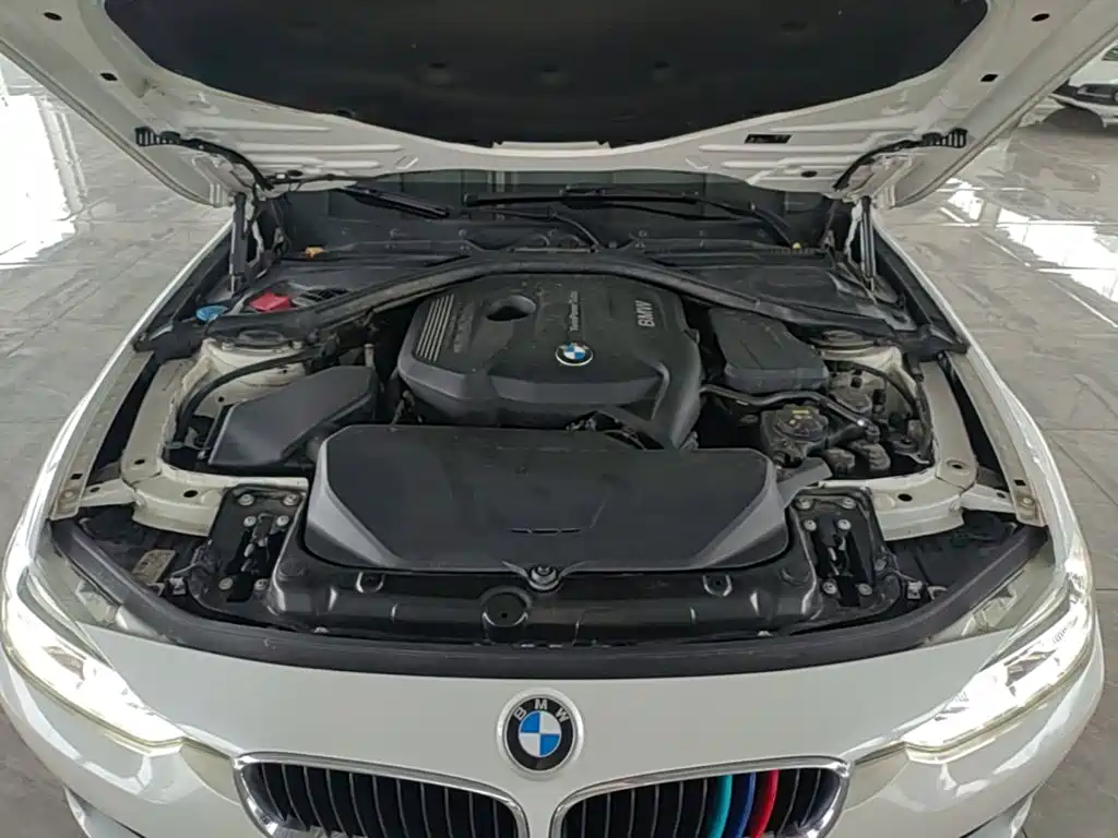 BMW 3 Series — миниатюра 20