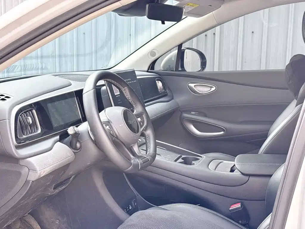 BYD Sealion 05 EV — миниатюра 4