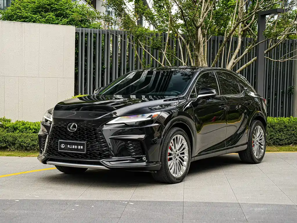 Lexus RX 2025