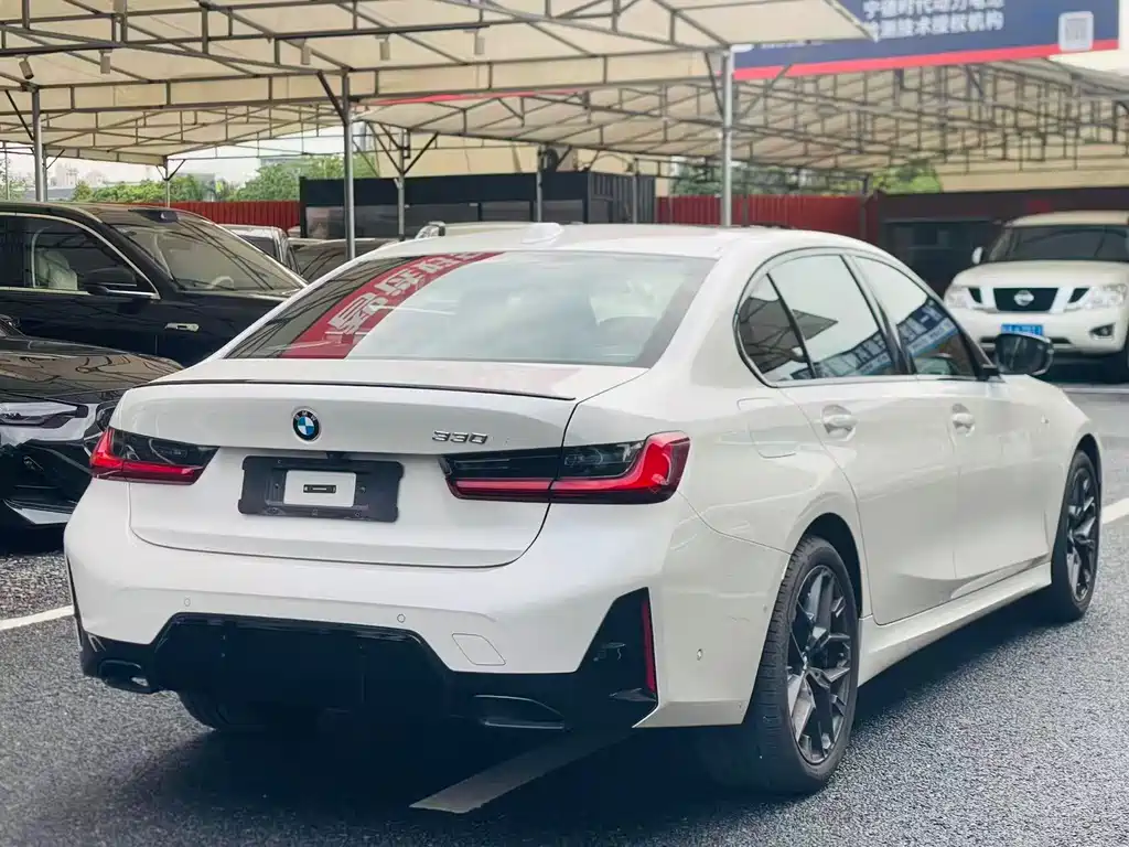 BMW 3 Series 3 2025 330Li Premium M Sport