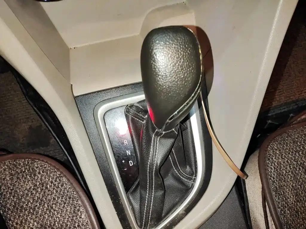 Buick Excelle — миниатюра 15