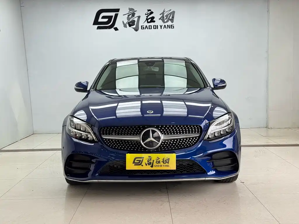 Mercedes-Benz C-Class — миниатюра 2