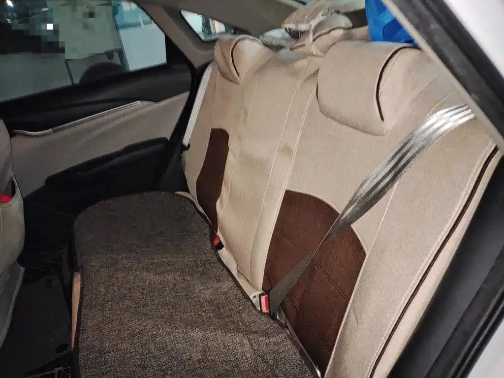 Buick Excelle — миниатюра 18