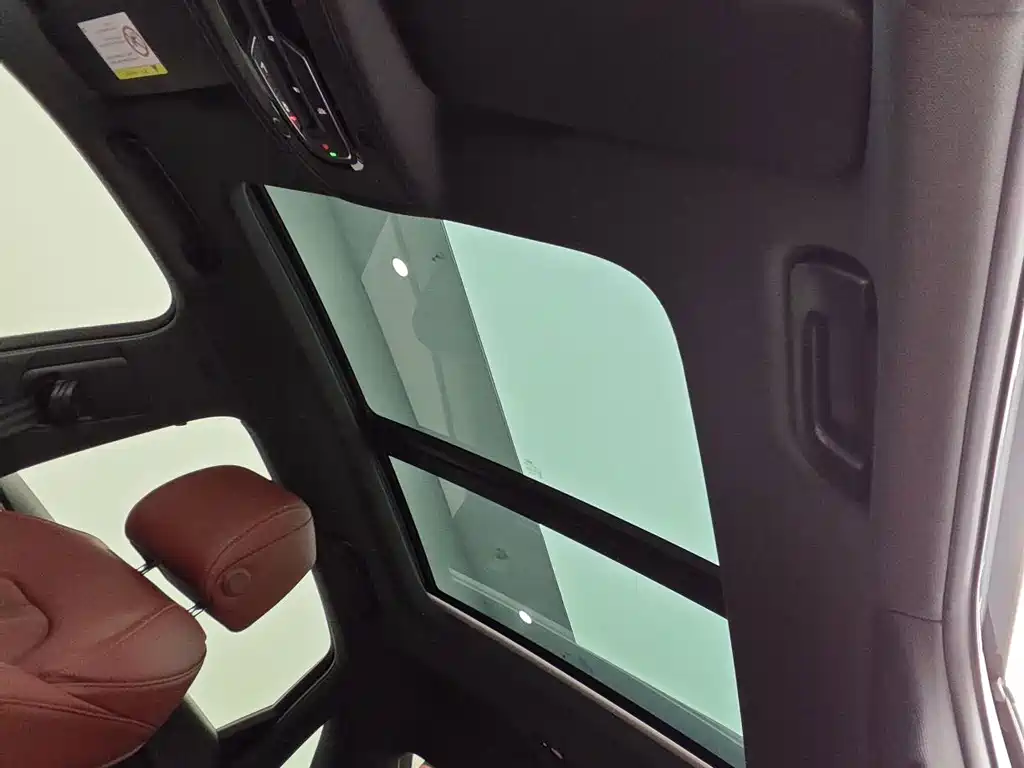 Audi A4L — миниатюра 14