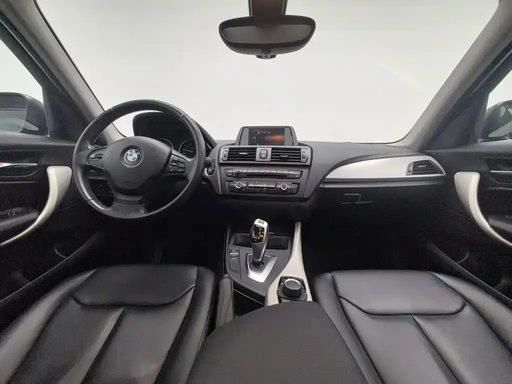 BMW 1 Series (Import) — миниатюра 5