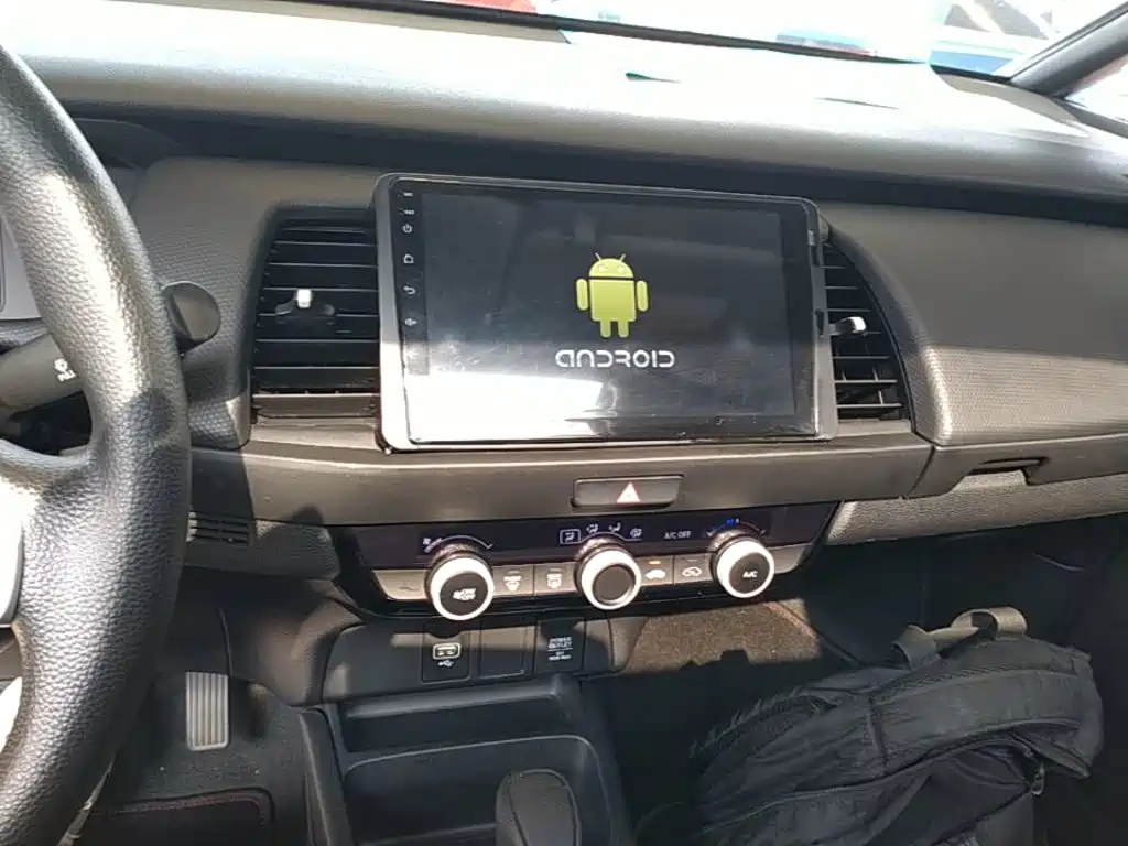 Honda Fit — миниатюра 13