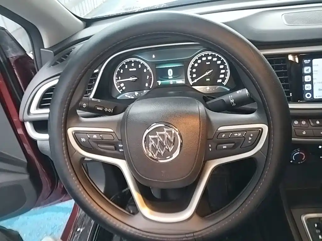 Buick Excelle — миниатюра 11