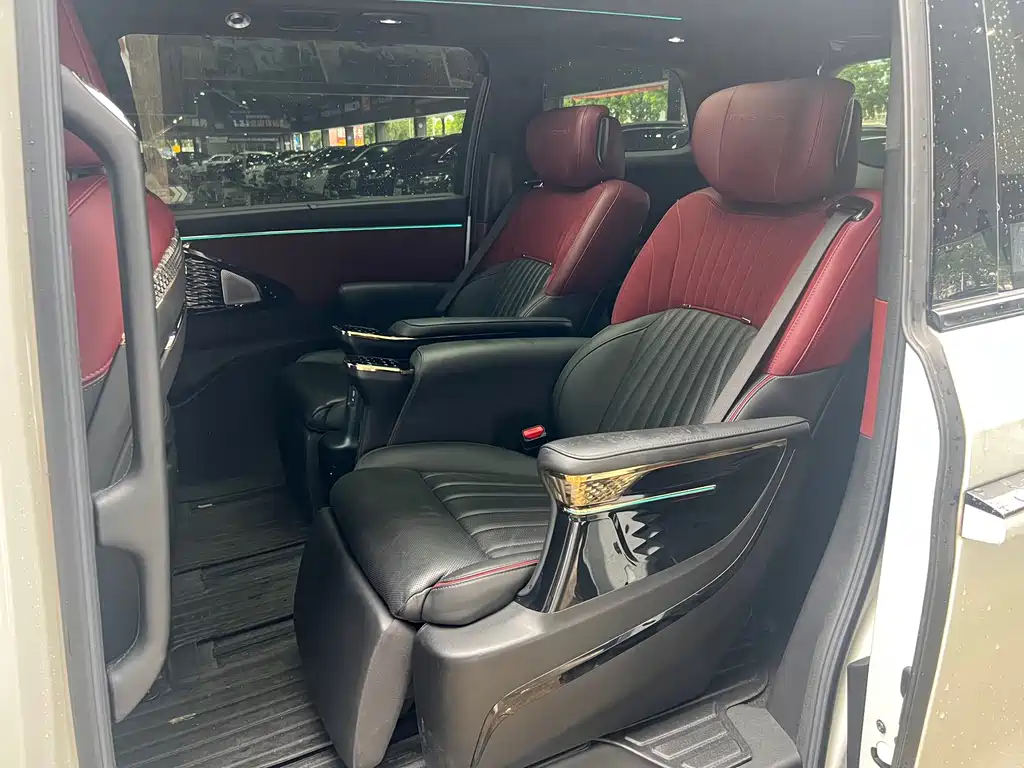 GAC Motor Trumpchi M8 — миниатюра 9