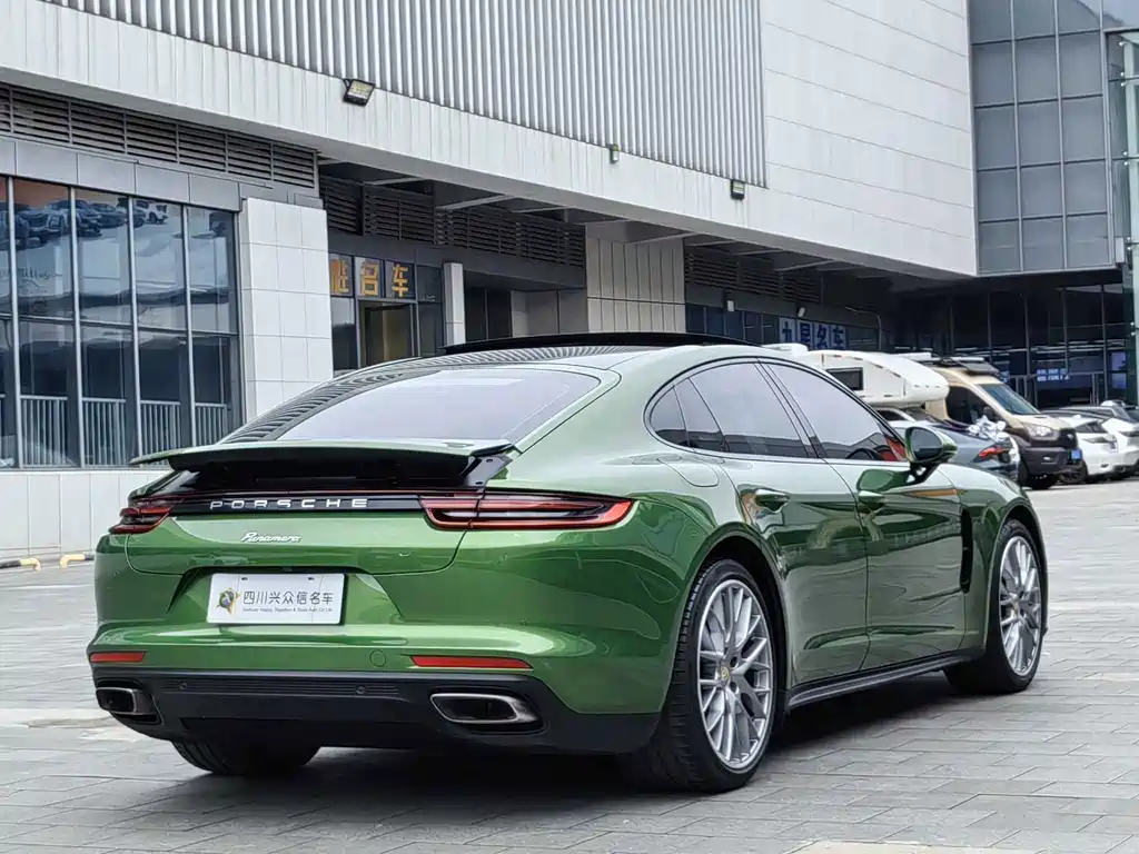 Porsche Panamera — миниатюра 6