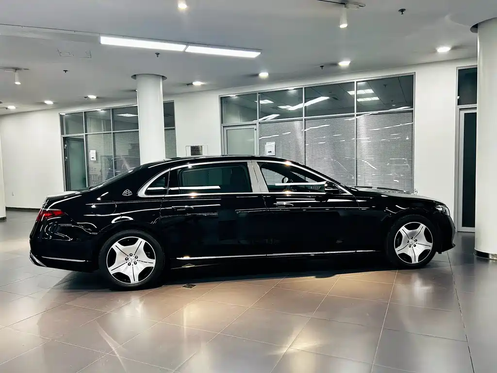 Mercedes-Benz S-Class — миниатюра 9