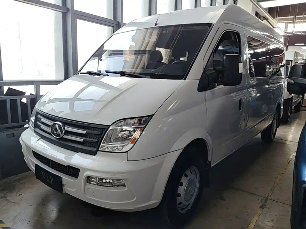 MAXUS V80 — миниатюра 2